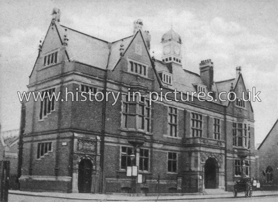 Public Offices and Free Library, Barking. c.1903